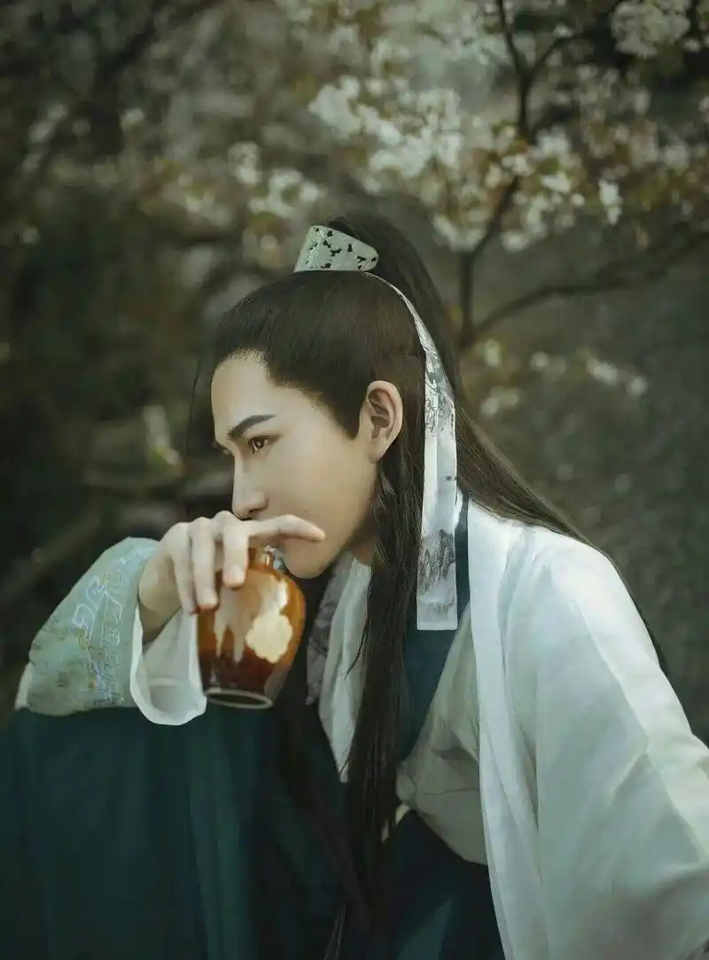 好看的古风真人美男壁纸