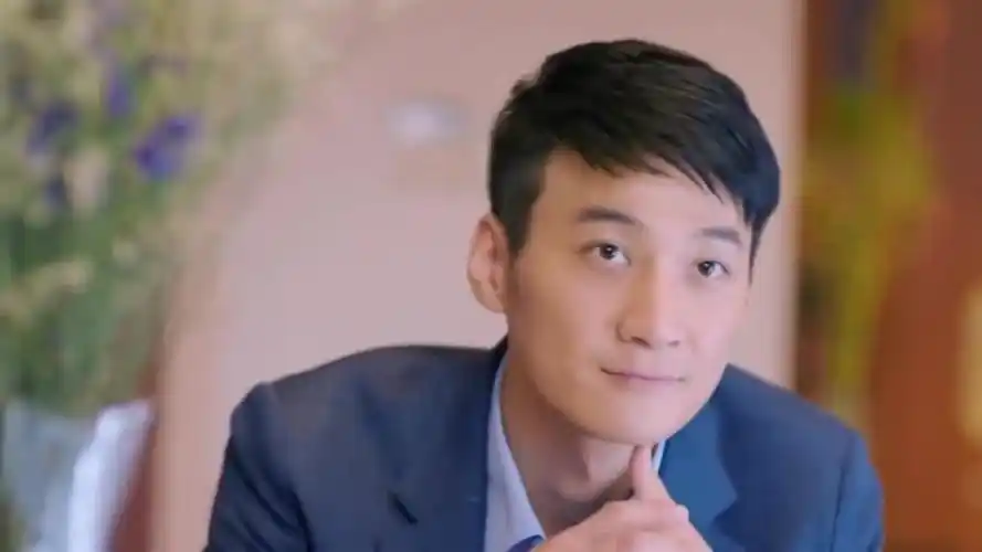 欢乐颂王柏川想要感谢樊姐樊姐我会让你慢慢还的