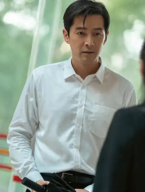 胡歌在电视剧《县委大院》中的表现太好了-度小视