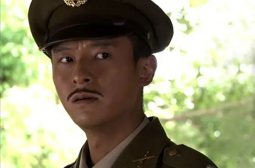 朱雨辰《红色黎明》变口音 演绎抗战版陆小凤