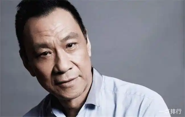 不仅是国家一级演员,他还拥有中国电视艺术家协会会员等多重重要身份