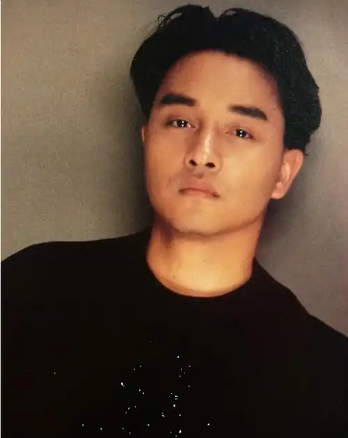 都是美妙绝伦,举手投足之间都散发着无数的魅力,君君心中永远的经典