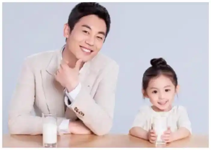 有种基因叫朱亚文女儿,5岁就已颜值出众,完美继承爸妈优点__财经头条