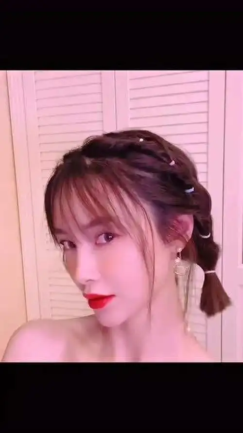 甜酷感短发侧边发编发教程,酷酷的短发侧编发教程分享给大家_腾讯视频