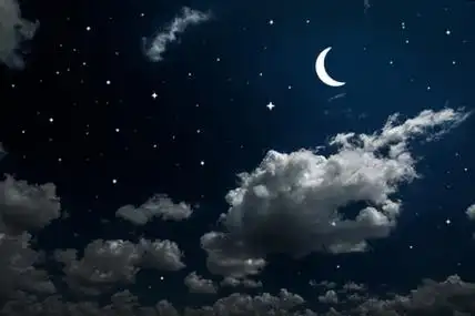 夜空与星星和月亮照片