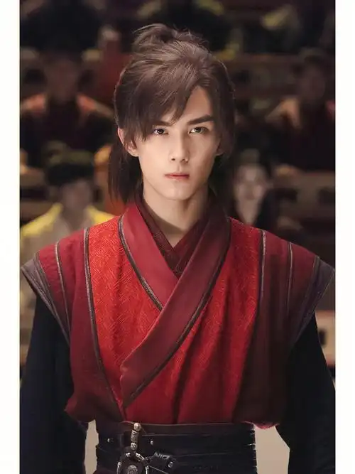 吴磊古装角色里还是最爱萧炎哥哥