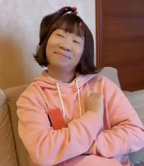 怎么都到了二次元,还是没逃过女装的命运啊!杨迪!是你吗杨迪!