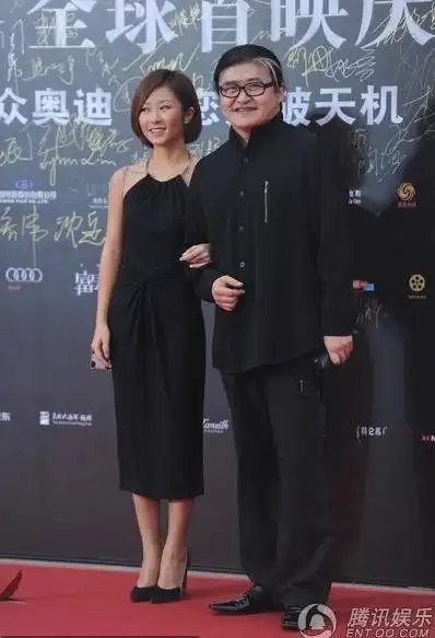 组图:《富春山居图》首映 刘欢女儿首次曝光