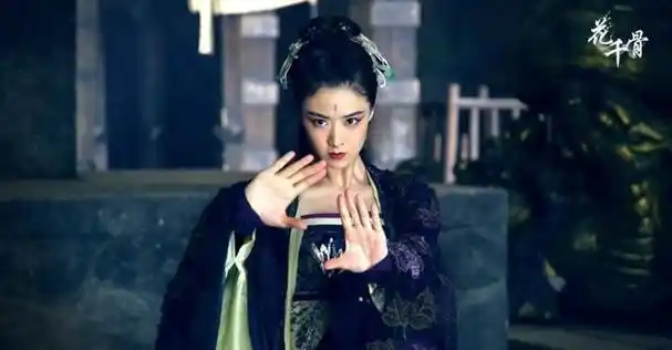 在电视剧《花千骨》中我们都知道杀阡陌(马可饰演)是六界第一美男子