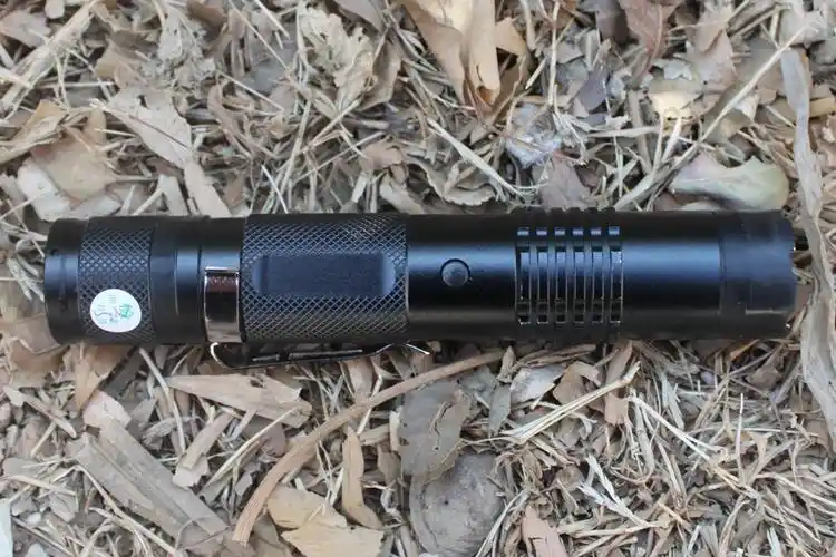 贝斯达fox-m11小型电击器电棍手电筒-贝斯达防狼喷雾商城