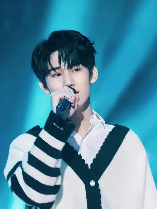 张真源中戏开学