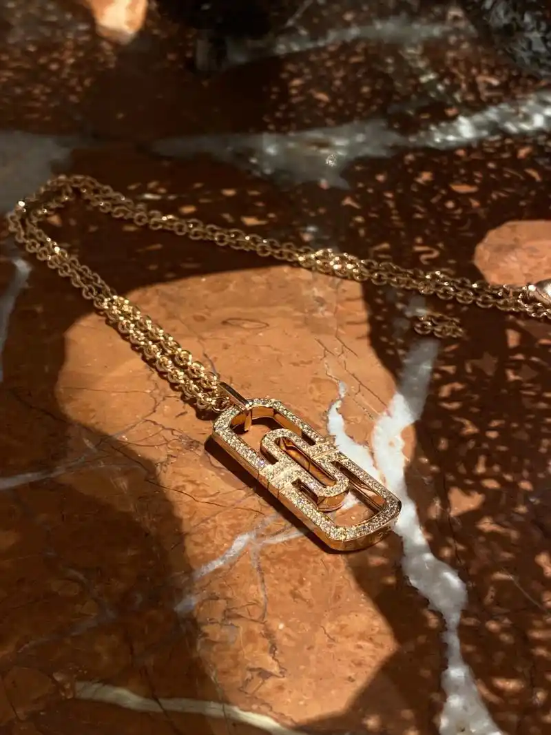 宝格丽bvlgari|"回形针"parentsi 项链 parentsi这是一个 超级小众且