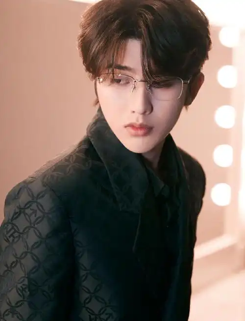 蔡徐坤#江苏卫视跨年#见!