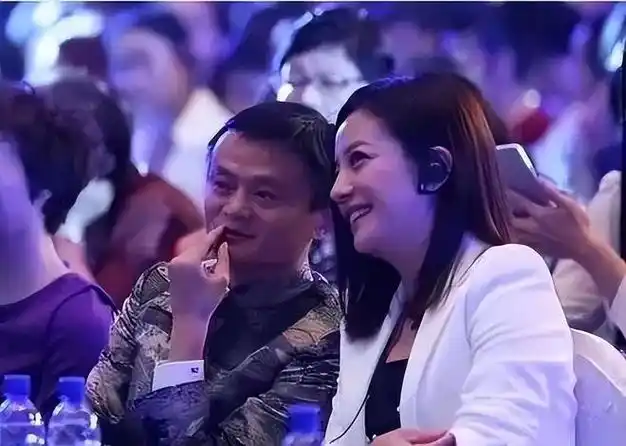 2亿,女儿消失荧屏,丈夫也去世|陈蓉|赵健|黄有龙|娱乐圈|李大嘴_网易