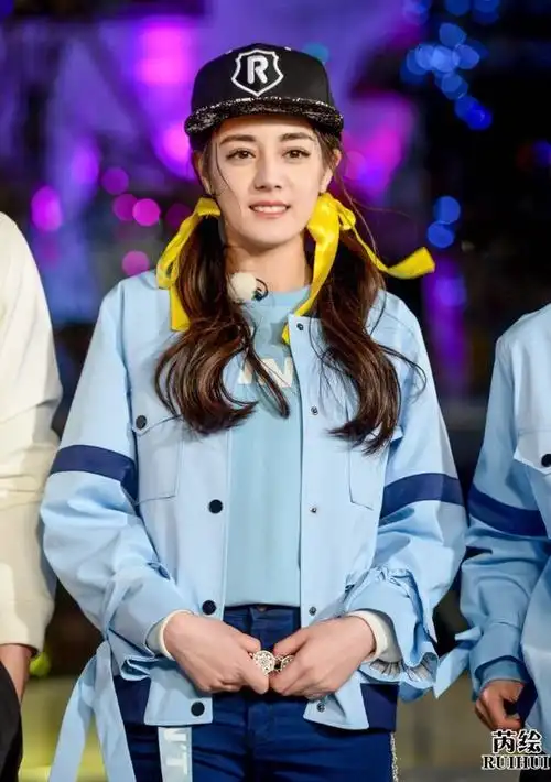 2017奔跑吧迪丽热巴林志玲蔡卓妍唐艺昕跑男明星同款棒球服外套女 天