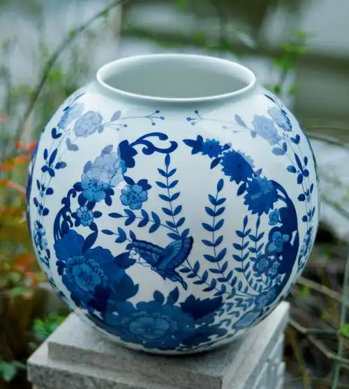 3646报春图青花瓷瓶