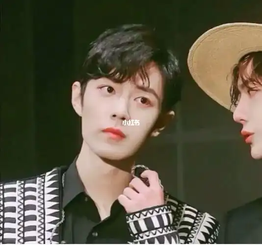 博肖情头_情侣头像_肖战_王一博_侧脸_情头_素材_头像