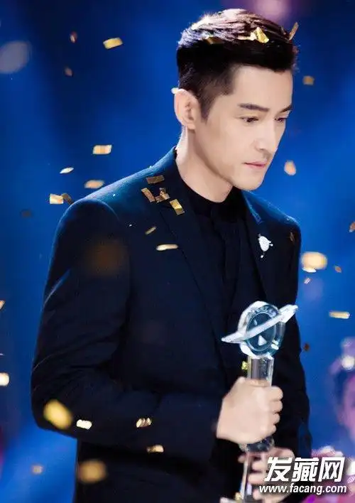 胡歌帅气发型图片