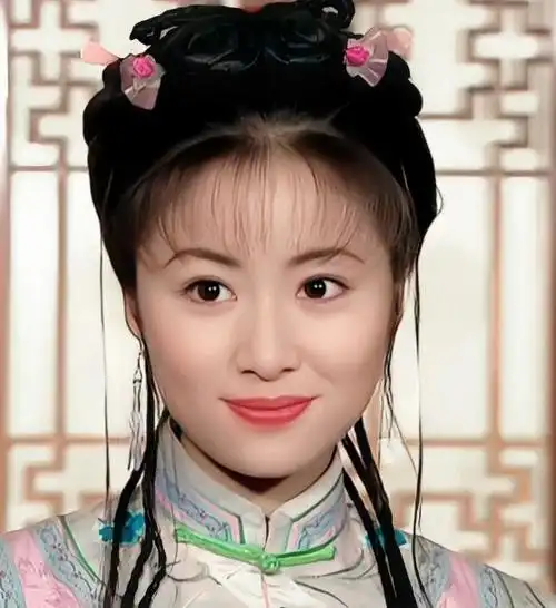 林心如大方晒素颜照皮肤细嫩看不见毛孔这状态说18岁都不过分