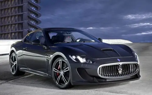 完美奢侈享受精美图片_玛莎拉蒂的世界_汽车壁纸