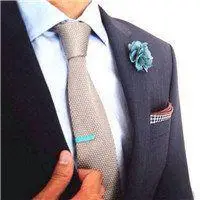 半身领带男士头像_微信头像图片大全