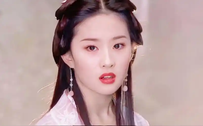 世间绝色王语嫣 人间值得刘亦菲