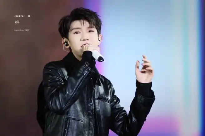 20240330 qq音乐巅峰盛典    78    @tfboys-王源