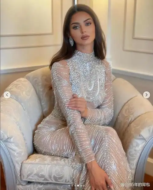 伊朗第一超模!面纱下的绝美容颜!是否符合你的审美?