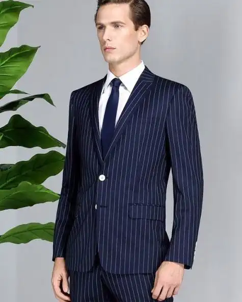 藏蓝色西服配什么颜色衬衫