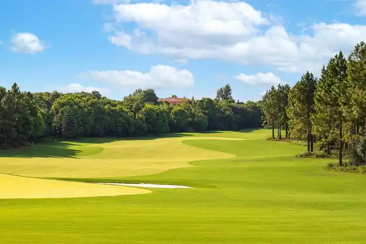 苏宁钟山高尔夫球场