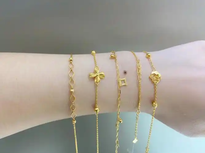 周大福黄金手链