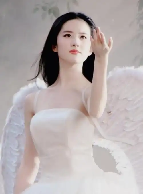 美丽与尴尬共存!她们的脸蛋绝对漂亮,但身材却不能看!