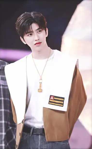 蔡徐坤·快本小咩