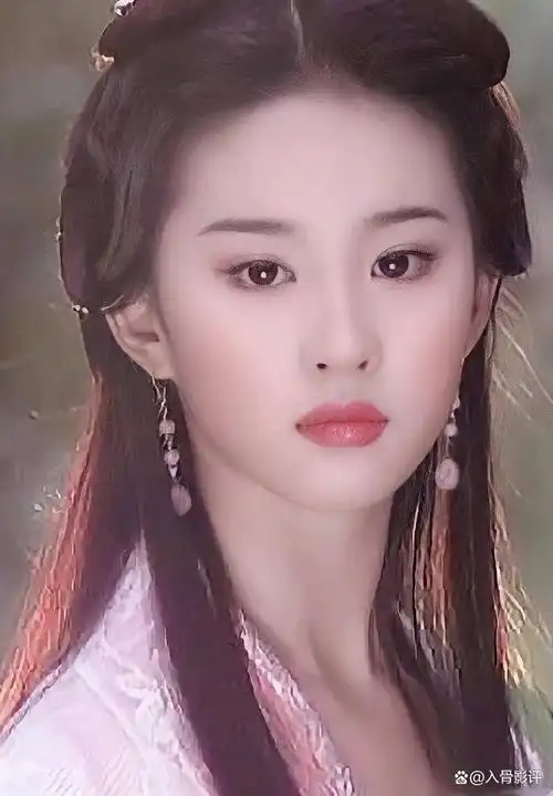 古装电视剧里美丽动人的女主角造型不同各有风采