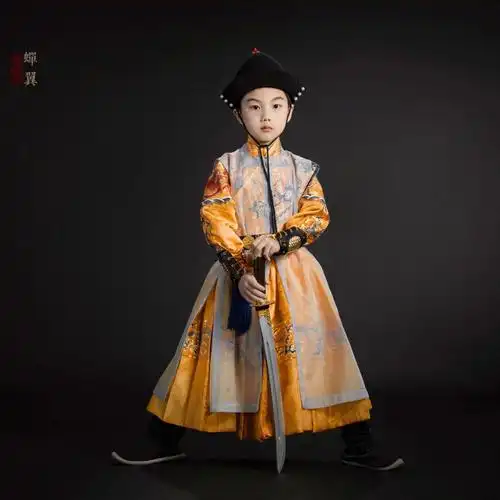 男童汉服这样好看又传统的真的没人爱么?