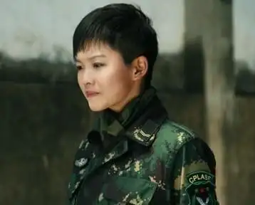 麻辣女兵汤小米扮演者王洋资料照片(3)