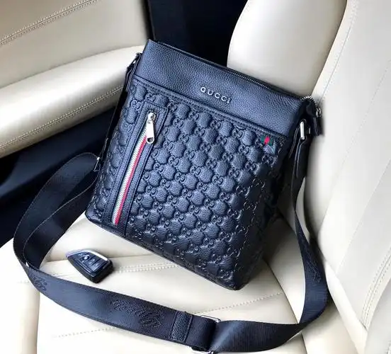gucci经典款男包图片g家新款男士斜挎包gucci中国官网男包