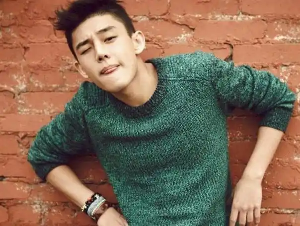 曝韩国艺人刘亚仁涉嫌吸毒!被21小时通宵调查,可能面临逮捕风险