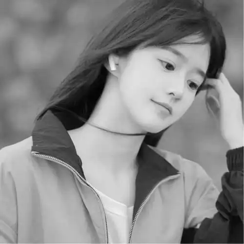 美女黑白头像图片