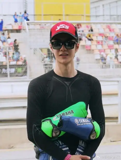 王一博去考赛车证##王一博到底会多少技能