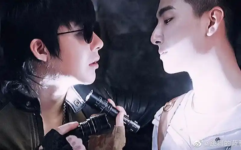 【黑花||刘宇宁x刘昱晗】我想和你一起.