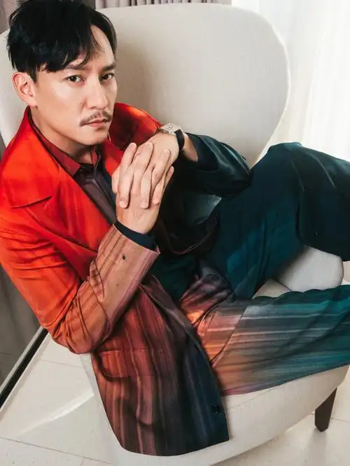 探索张震内心的斑斓彩色