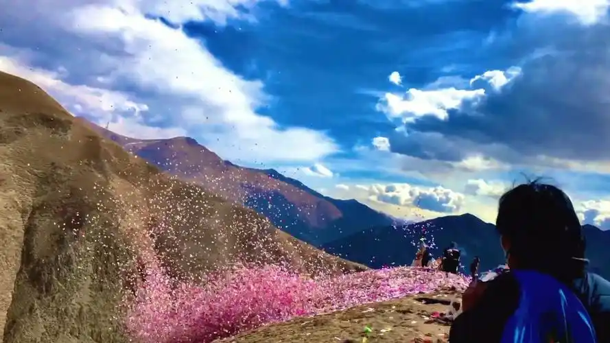 不提"风"字 怎么形容风很大