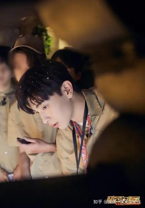 如何评价邓伦在综艺《密室大逃脱 第二季》中的表现? - 知乎