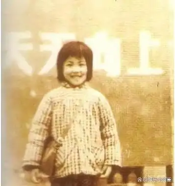 小王菲在小时候因为父母工作繁忙,几乎没有时间和他们见面,因此,她的