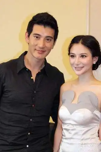 《天师钟馗》北京发布会 熊乃瑾蒲巴甲纠缠爱恋