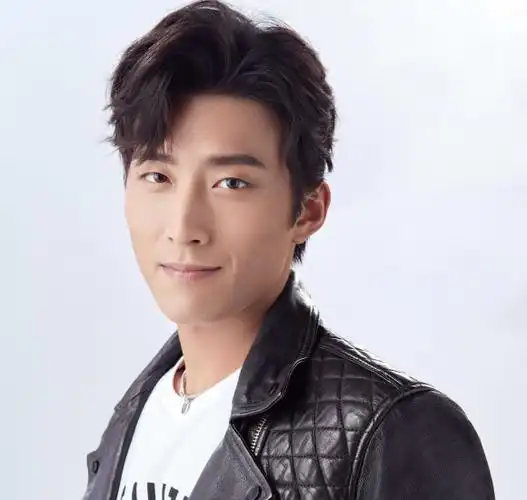 窦骁个人资料简介窦骁有女朋友吗是谁