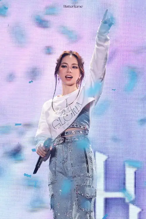 #邓紫棋iamgloria世界巡回演唱会#