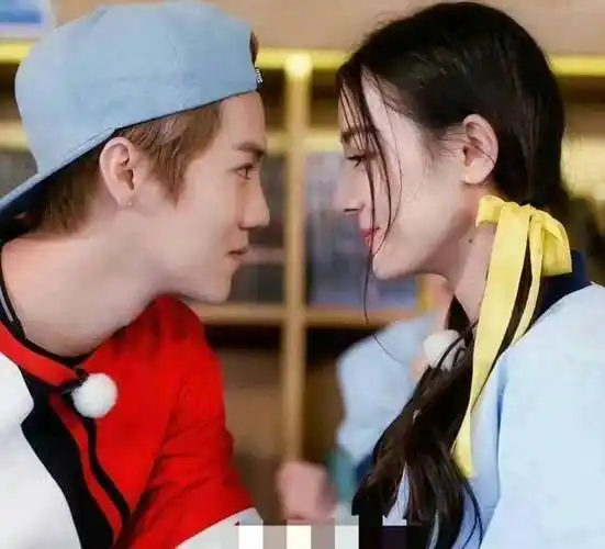 迪丽热巴被骂小三,水后,被嘲无戏可拍,假摔,粉丝脱粉回踩_鹿晗_人气