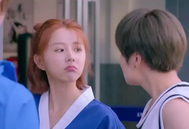 甜蜜暴击:在宋小米和程亚楠之间!明天无奈选择报游泳社团!